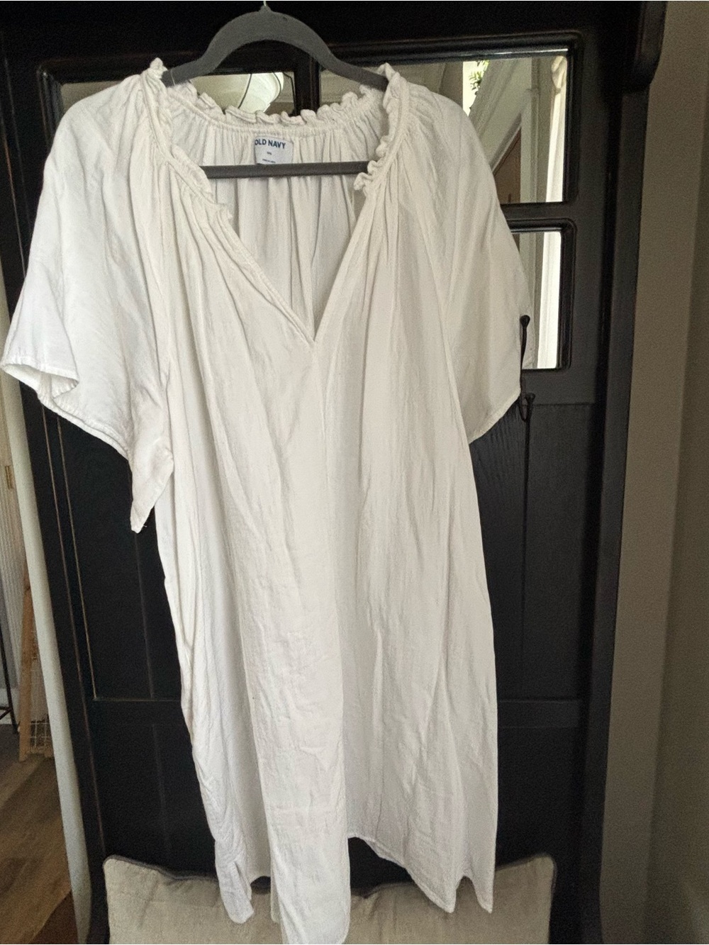 Old Navy White Boho Peasant Tunic